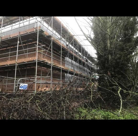 Scaffold to Commercial Warehouse in Whetstone
